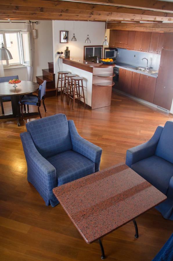 Penthouse Presernovo Nabrezje Apartman *
