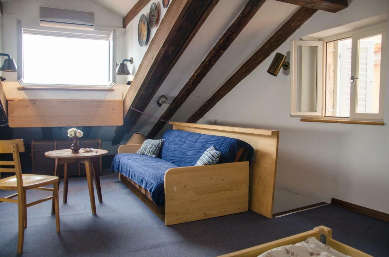 Apartman Penthouse Presernovo Nabrezje