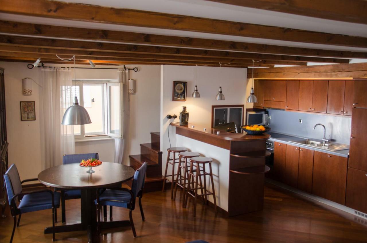 Apartman Penthouse Presernovo Nabrezje